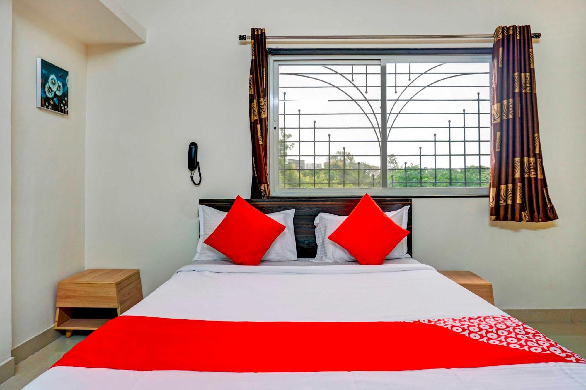 Hotel O Komfort Inn Pune Luaran gambar